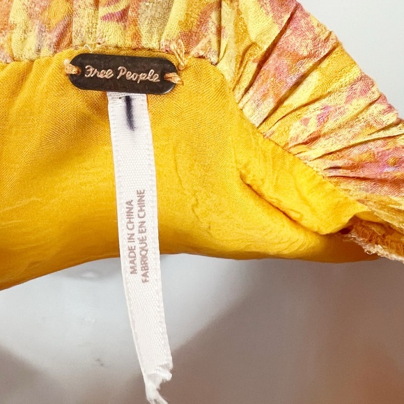 Free People Jael Printed Mini Dress Size Medium Cut Out sides Yellow Floral - Picture 4 of 9